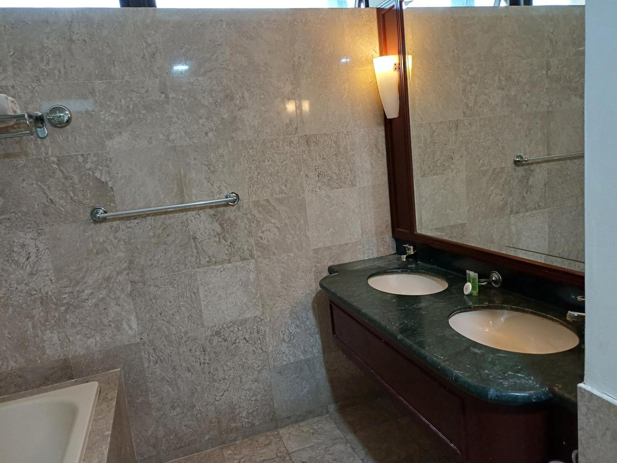 Cozy Ayan Berjaya Times Square Apartment Kuala Lumpur