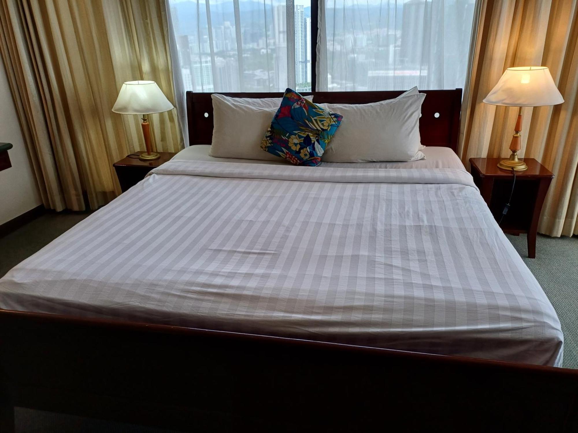 Cozy Ayan Berjaya Times Square Apartment
