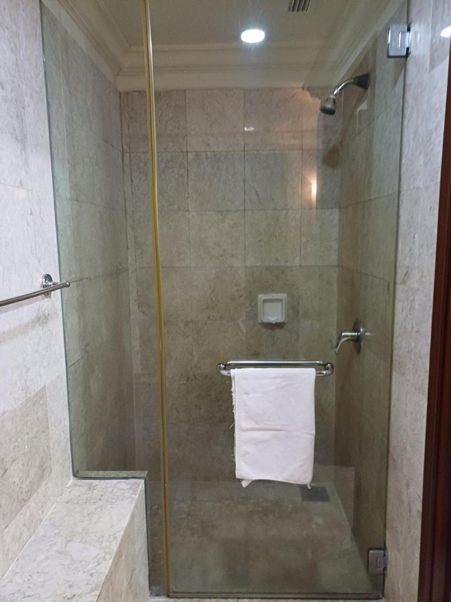Cozy Ayan Berjaya Times Square Apartment *